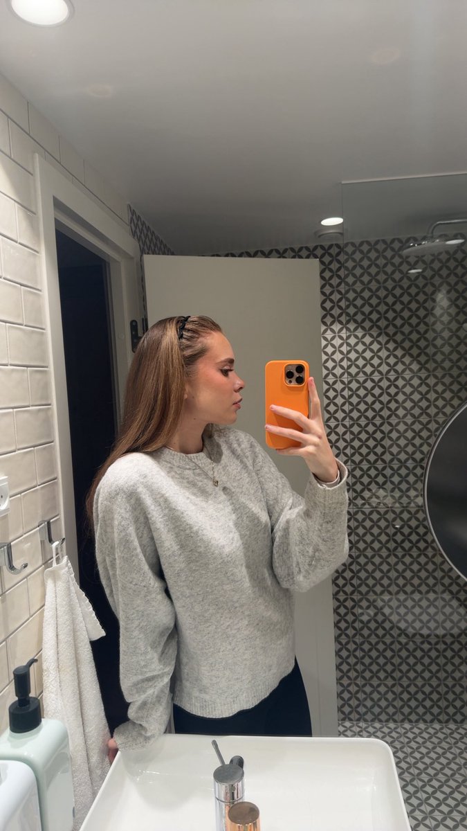 marie💕 tweet media