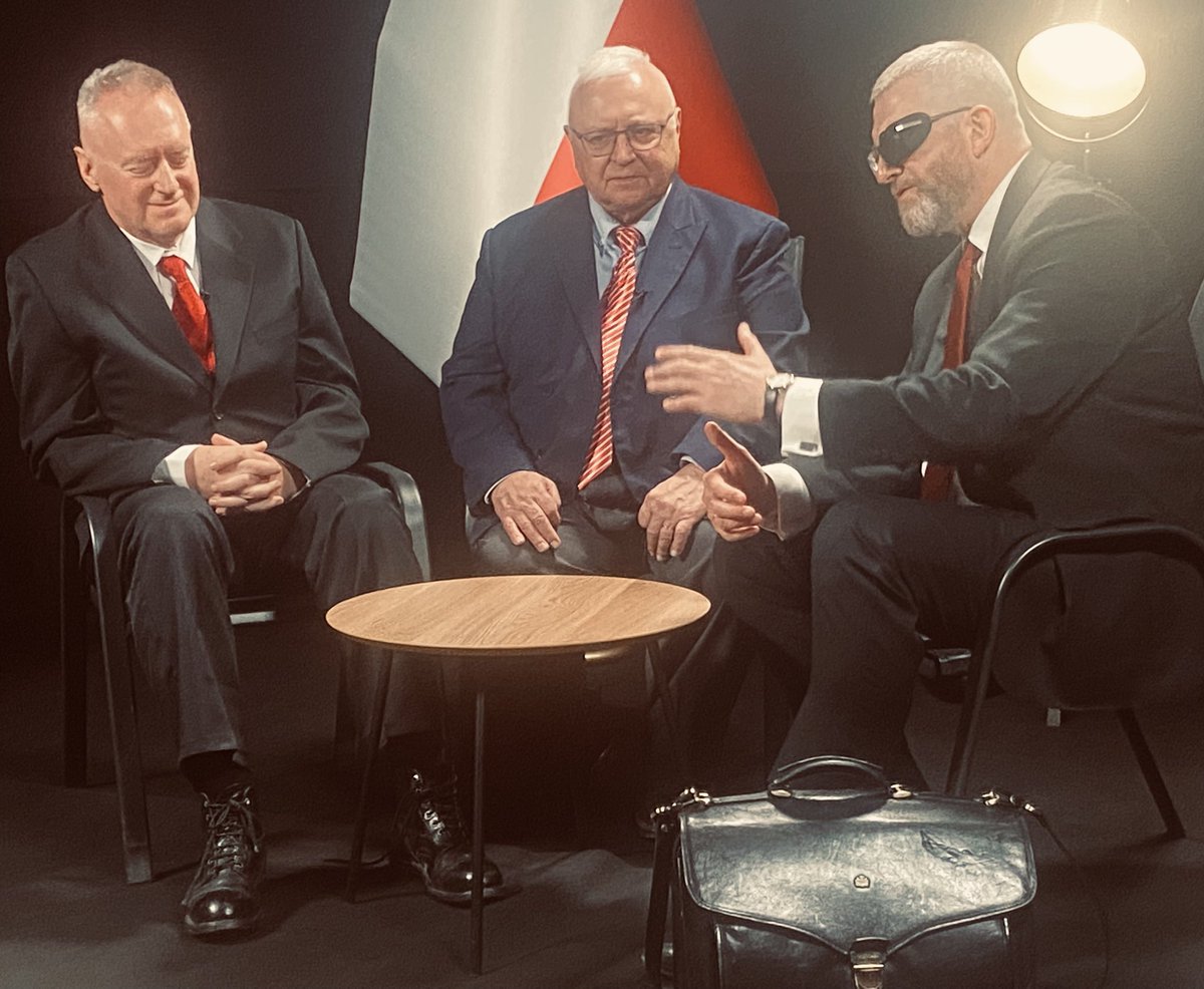 Daniel Grelak tweet media