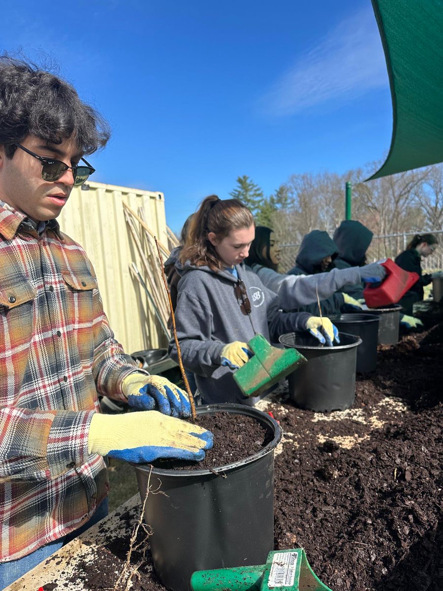 USF St. Petersburg tweet media