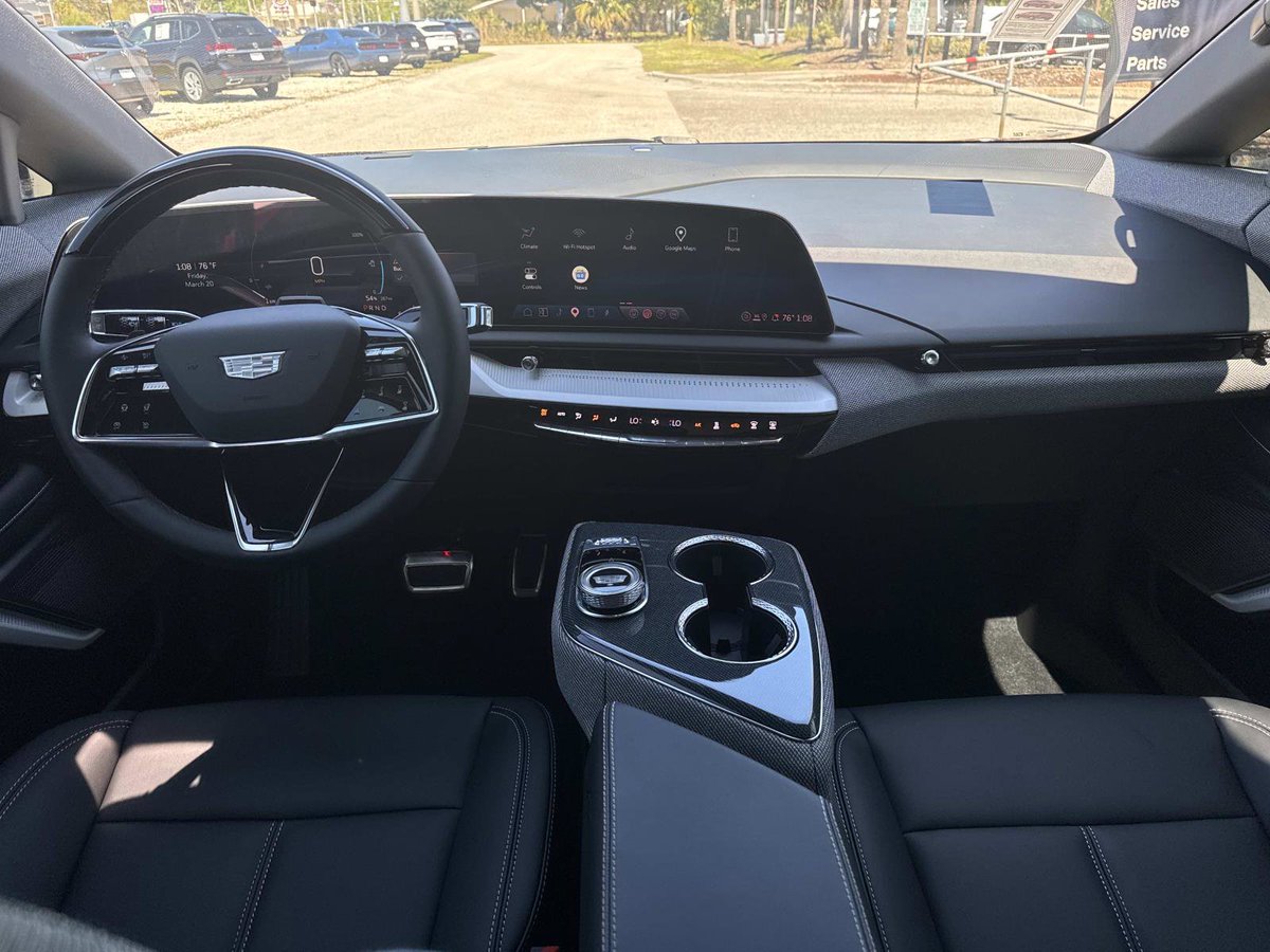 FieldsCadillacJ's tweet image. Certified electric luxury has arrived in Jacksonville.
The 2026 Cadillac #OPTIQ Luxury delivers refined power, advanced tech and a serene cabin in an all-electric SUV. 

Call (855) 873-0215 and explore it today: fieldscadillacjacksonville.com/certified/CADI…

#Cadillac #CadillacOPTIQ #Jacksonville