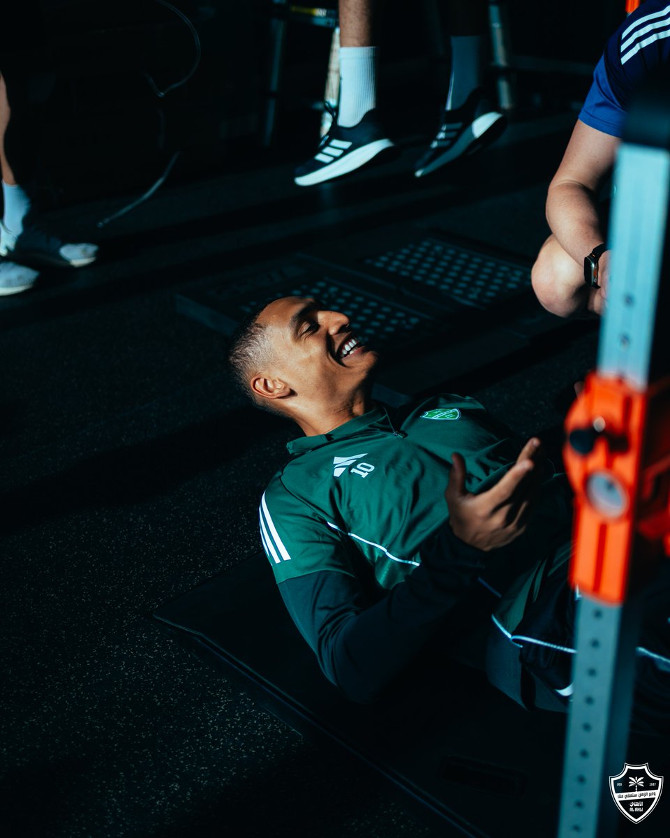 النادي الأهلي السعودي tweet media