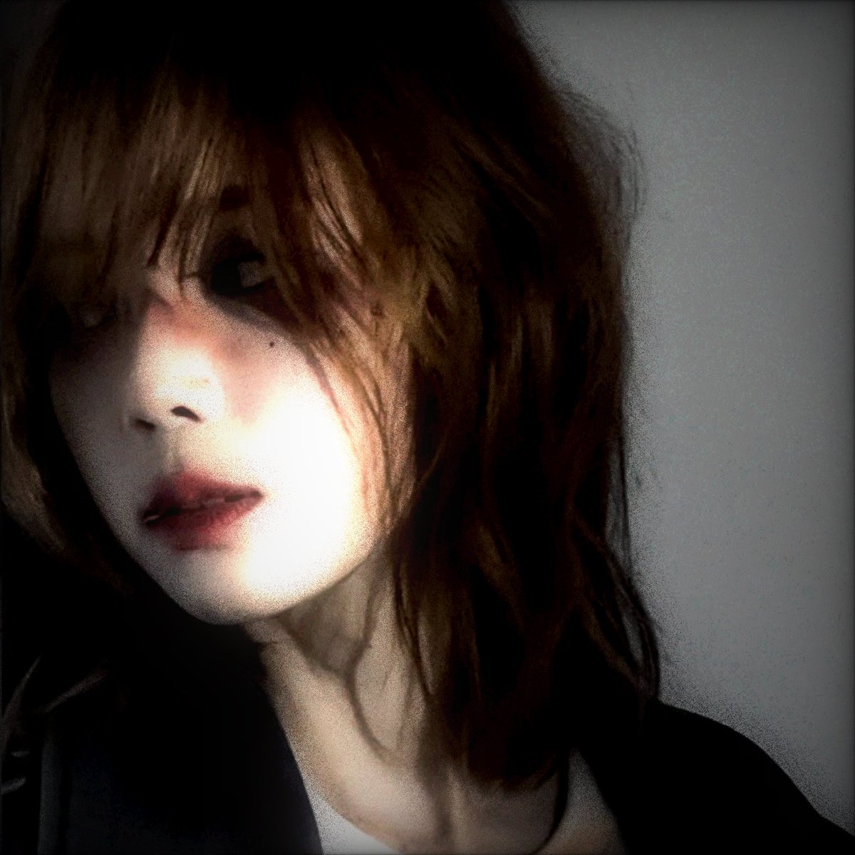 devourcide tweet picture