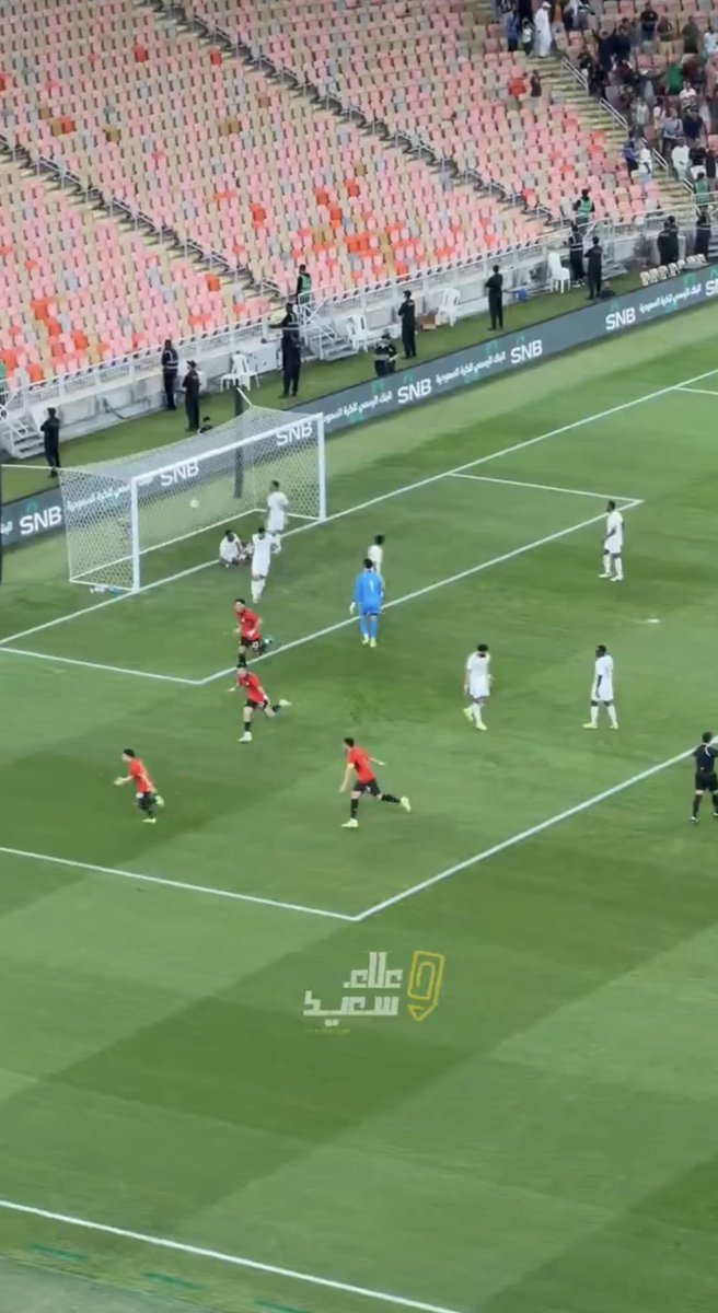 #السعودية_مصر
يارب سترك لادفاع ولاحارس 
كم له في الاحتياط العقيدي