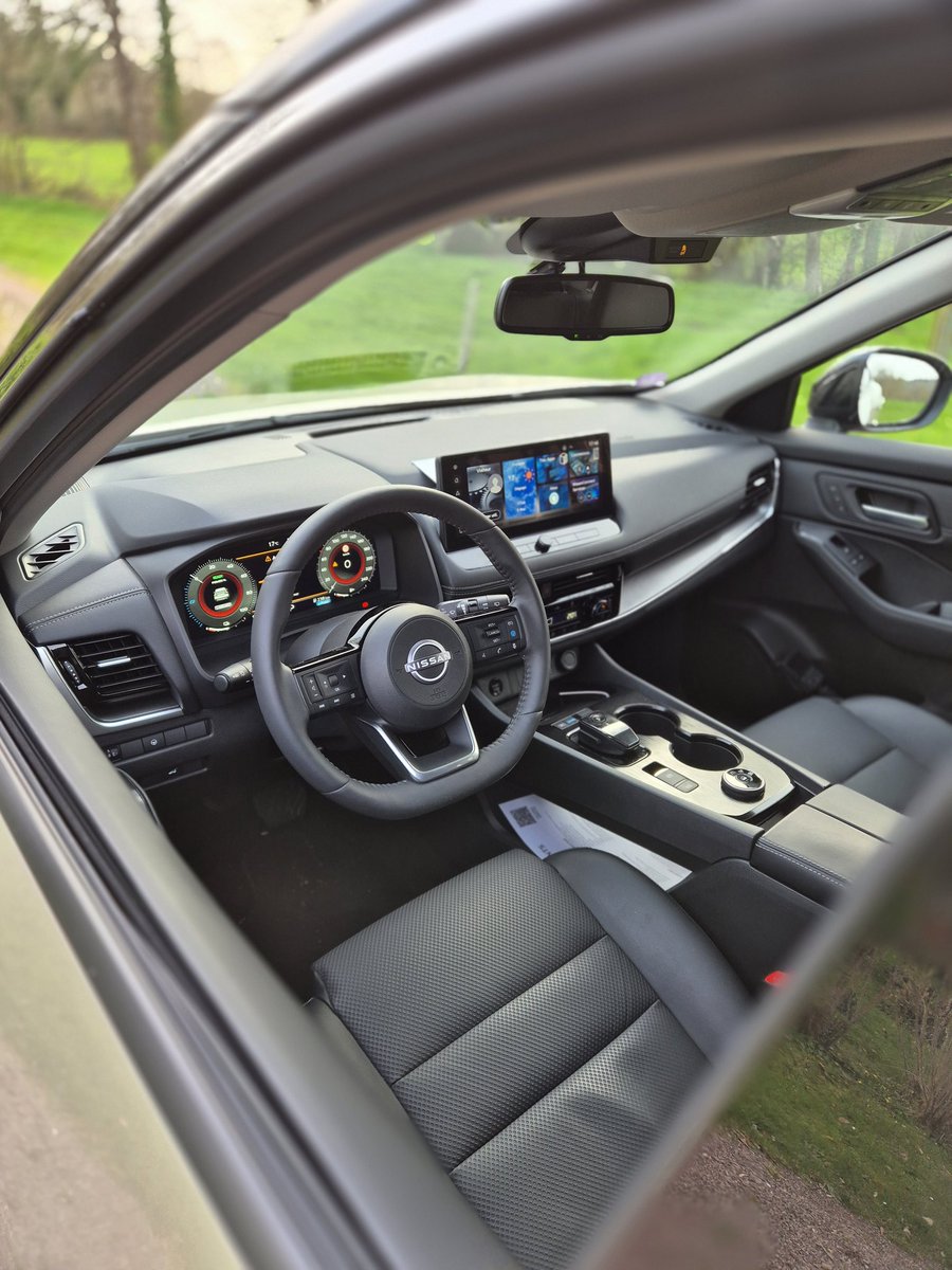 Julien Rosburger POA tweet media