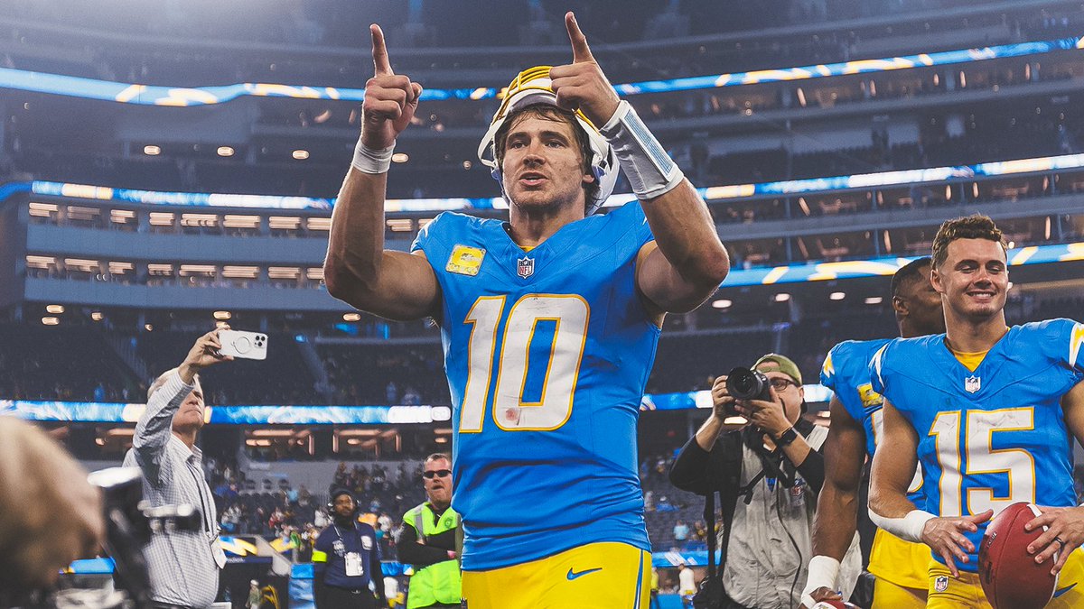 Los Angeles Chargers tweet media