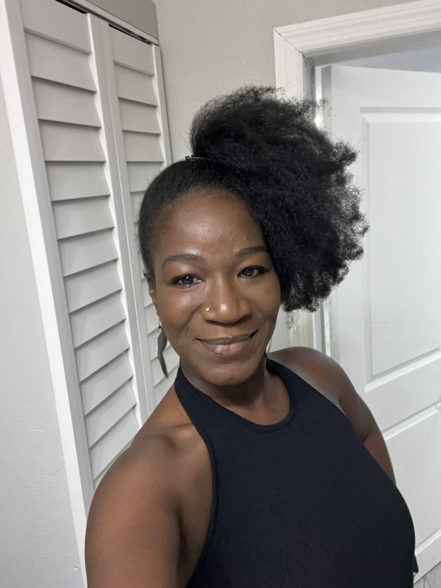 Don’t you love when I come around? tweet media