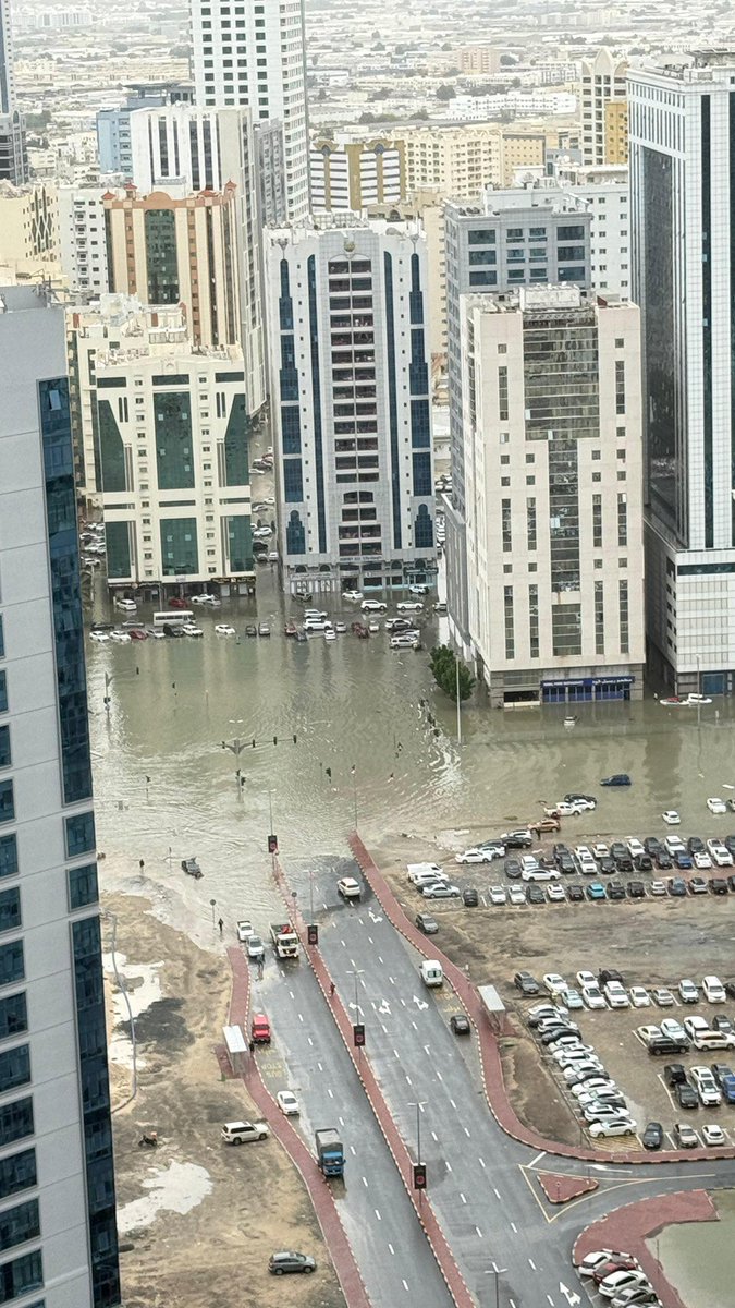 الأحداث الإيرانية tweet media