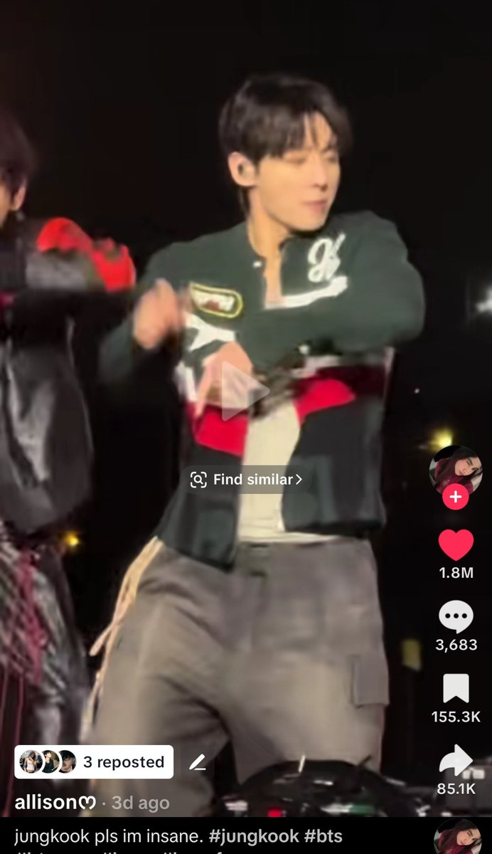 🍭 mikasa tweet media