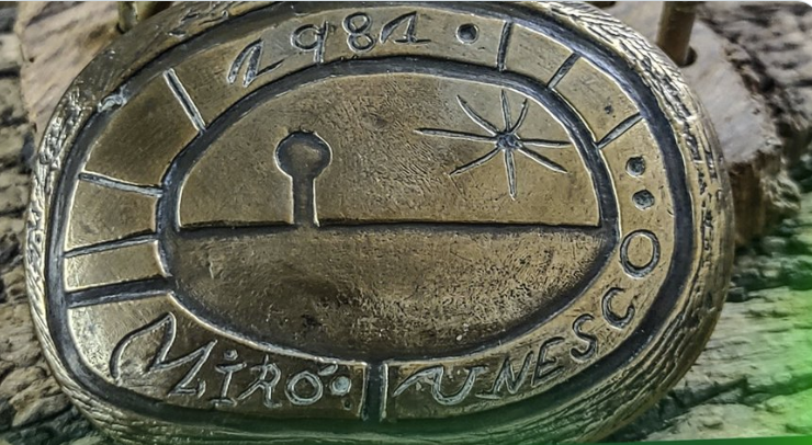 LaFerropedia's tweet photo. #UnDíaComoHoy [1988] 🗓️ Con una ceremonia en Moscú, la Unesco distingue a #Ferro por su aporte a la juventud y formaliza su condición de mejor club del mundo https://t.co/3DX776Of1z