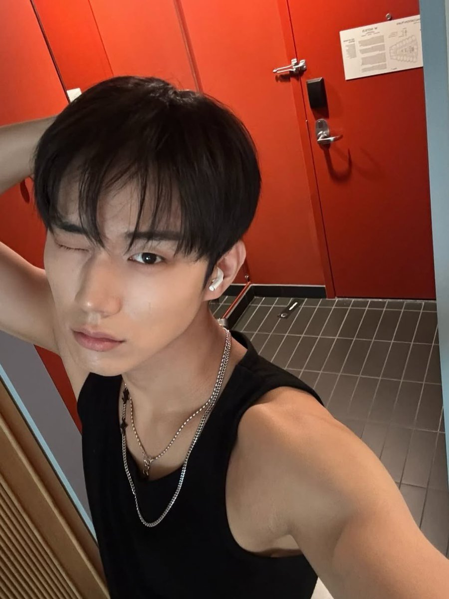 vee ☆ ode to love ໒꒱ .ᐟ⋆ tweet media