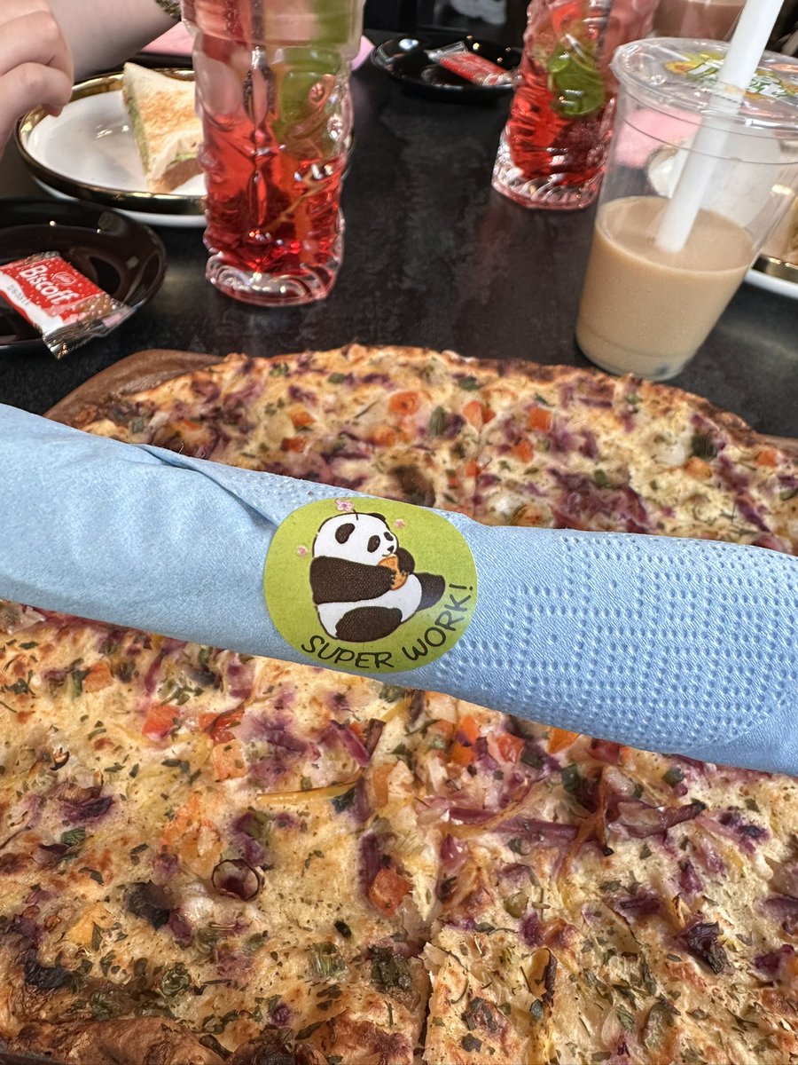 キャットリン tweet media