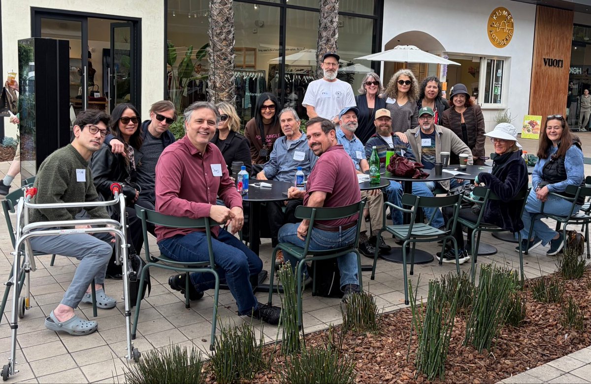 Scott Adams Meetups tweet media