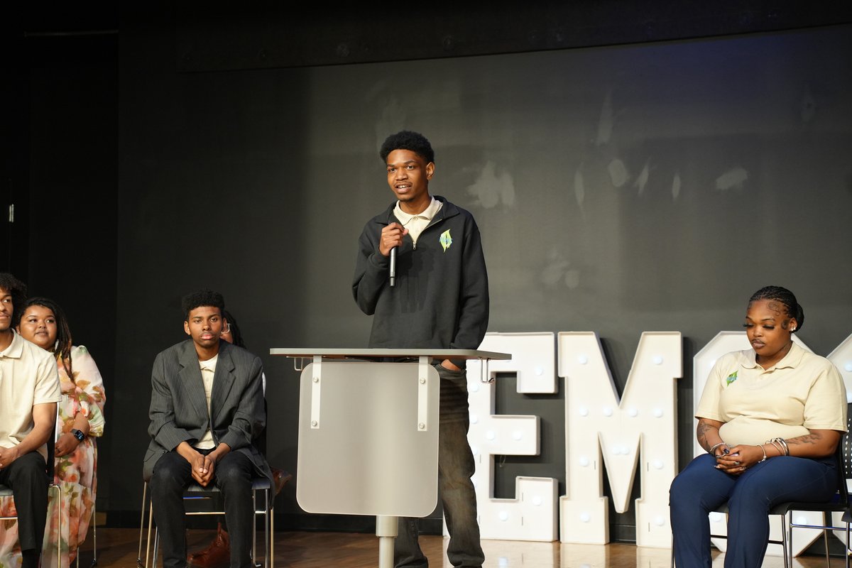 EmployIndy tweet media