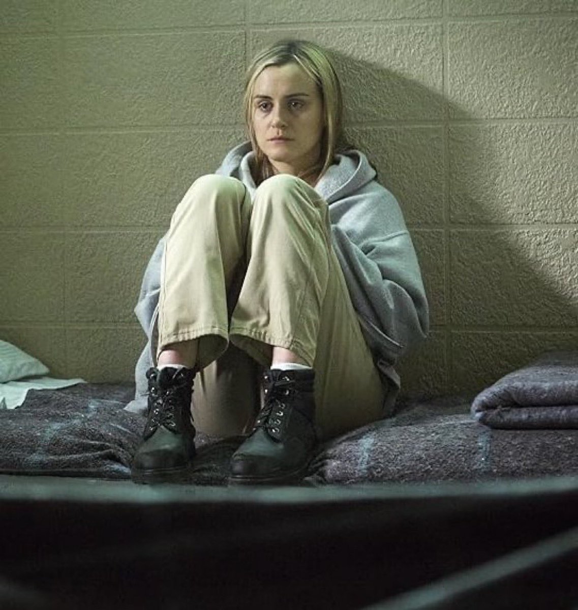 Emperor.SOL tweet media