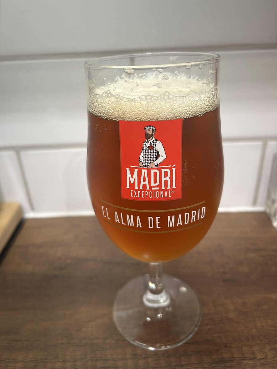 swannface tweet media