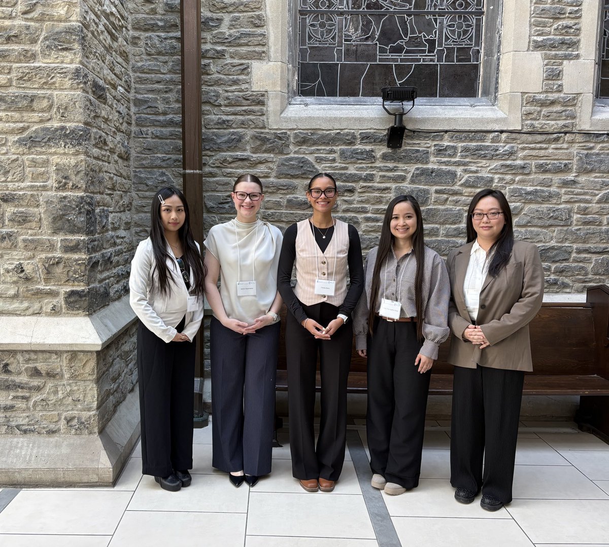 FaramehrF's tweet image. The Student Session at #RTi3Conference highlighted impressive student research across radiation therapy, with presentations spanning imaging, planning, safety, and treatment optimization. @UofTDRO @d3tty @YatTsang