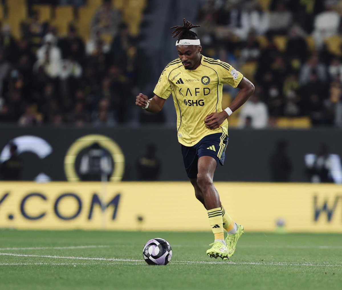 M E Hً ! tweet media