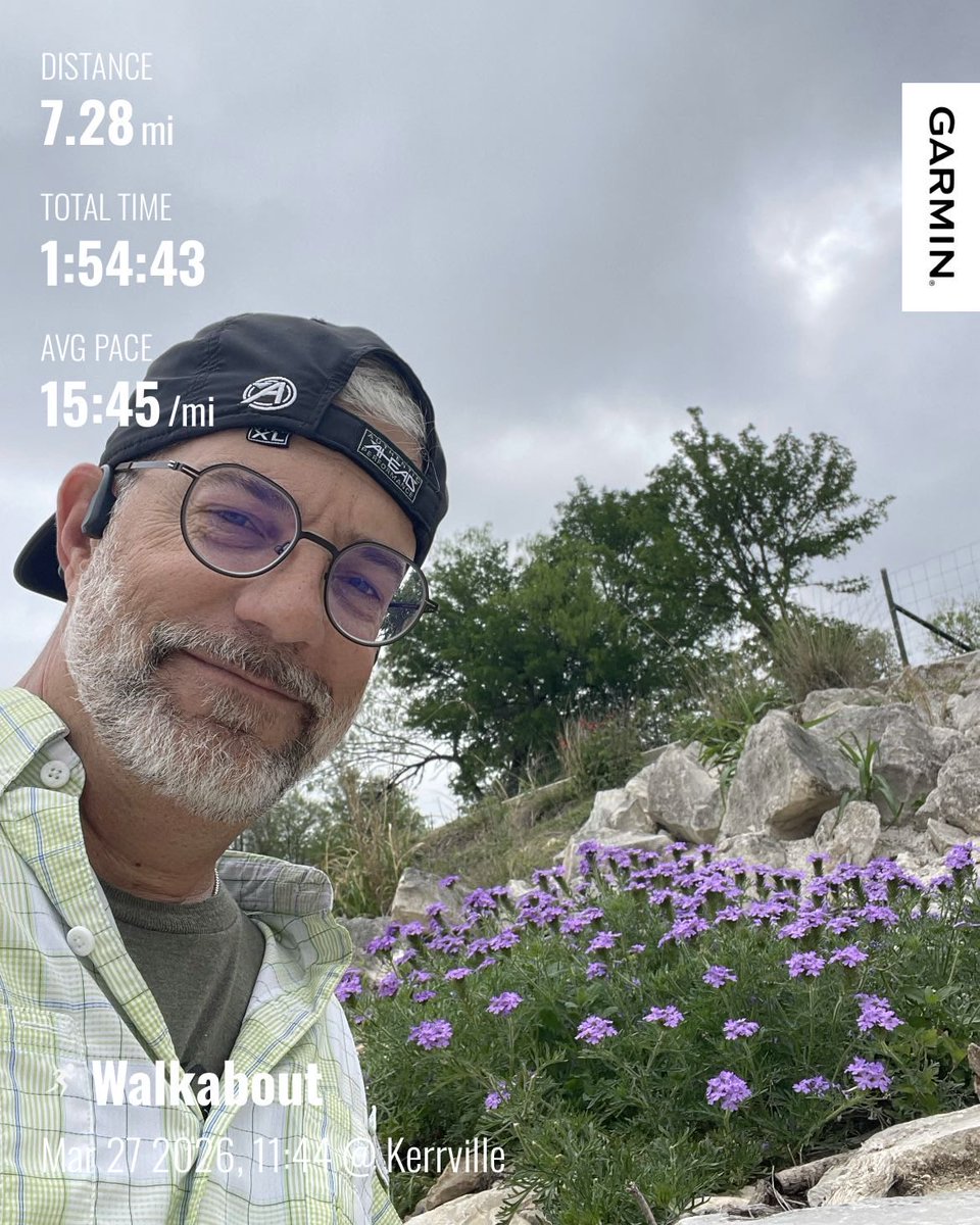 UltraCowboy tweet media