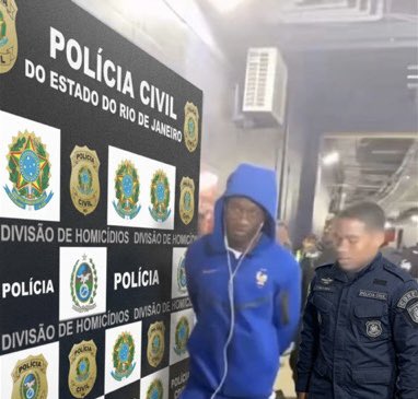 PES MIL GRAU tweet media