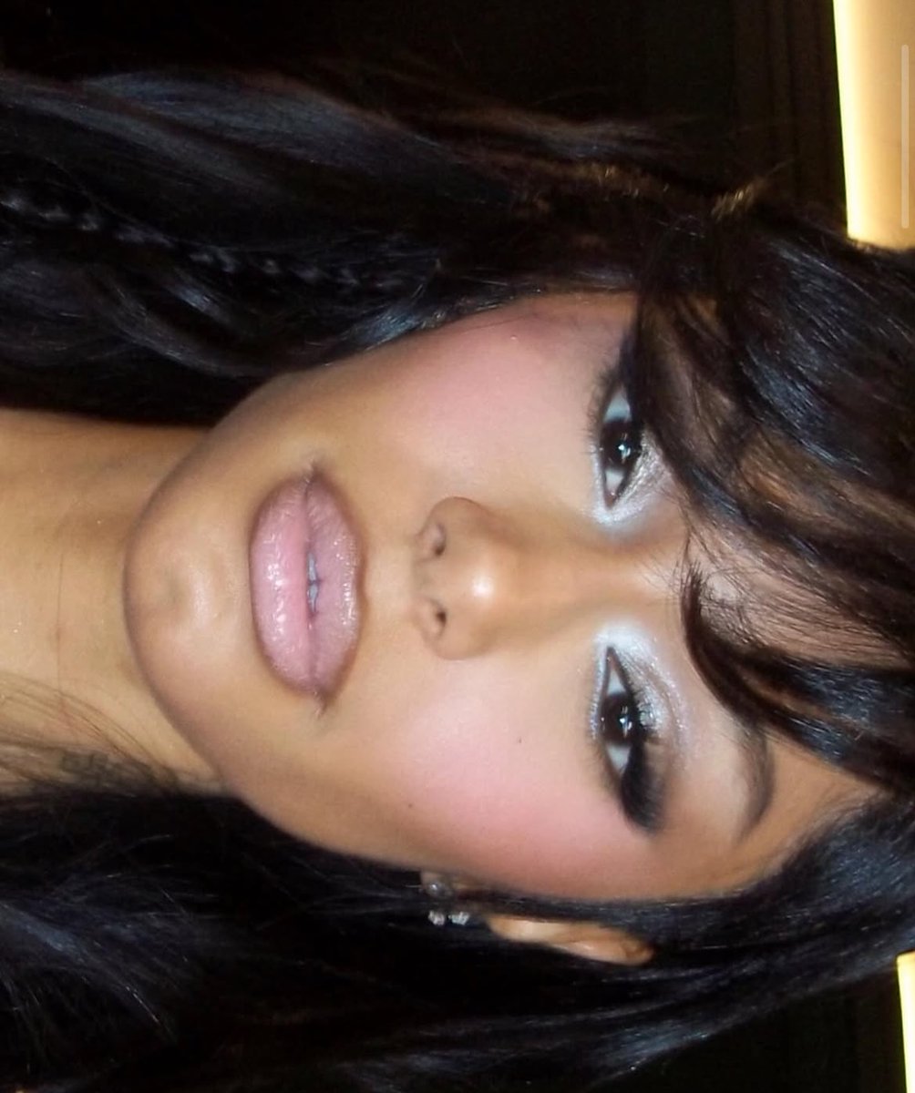 Rayebae🧸ྀི tweet media