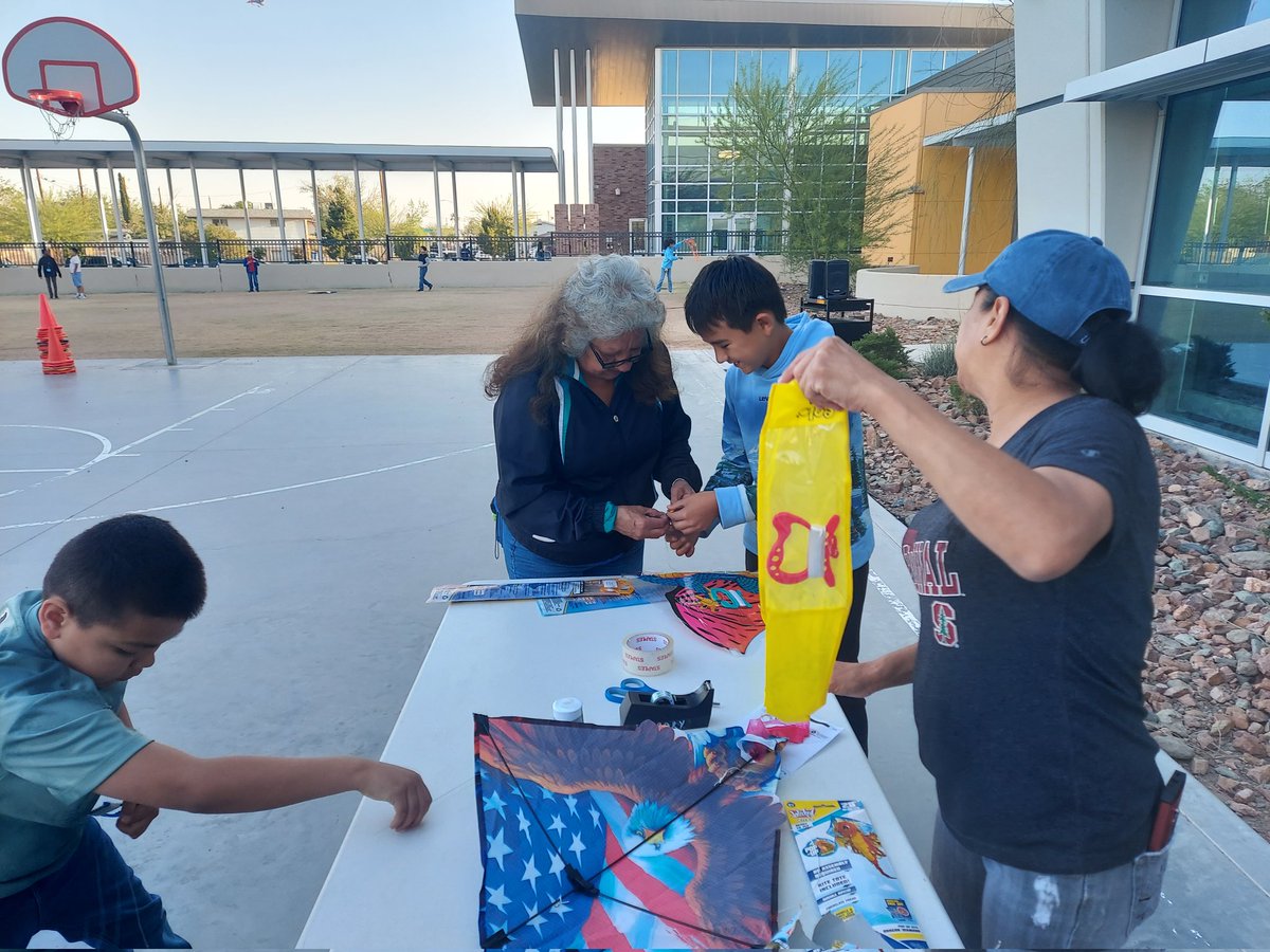 Dolphin Terrace ES tweet media