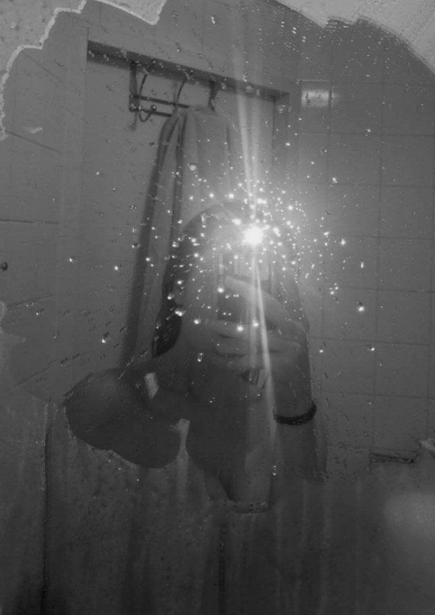 ‎‎ ‎ ‎ ‎‎ ‎ ‎ ‎‎ ‎ ‎ ‎𝒗𝒂𝒍𝒍𝒆𝒚 ╱ 𝙬𝙞𝙡𝙙𝙚𝙧. tweet media