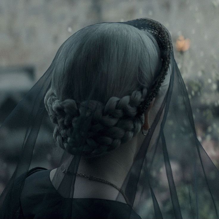 shannon 🪄⋆。 °✩ tweet media