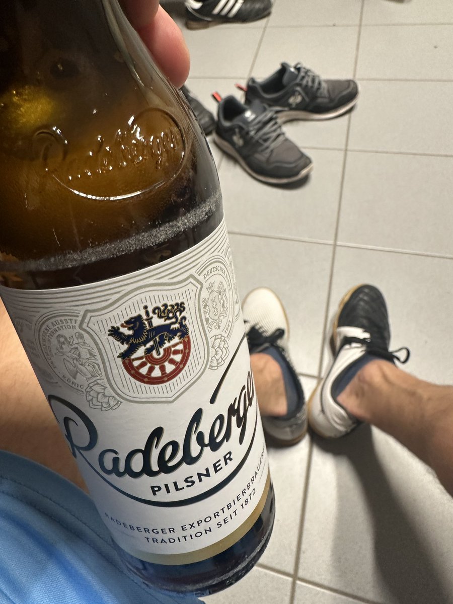 lecker Bierchen tweet media