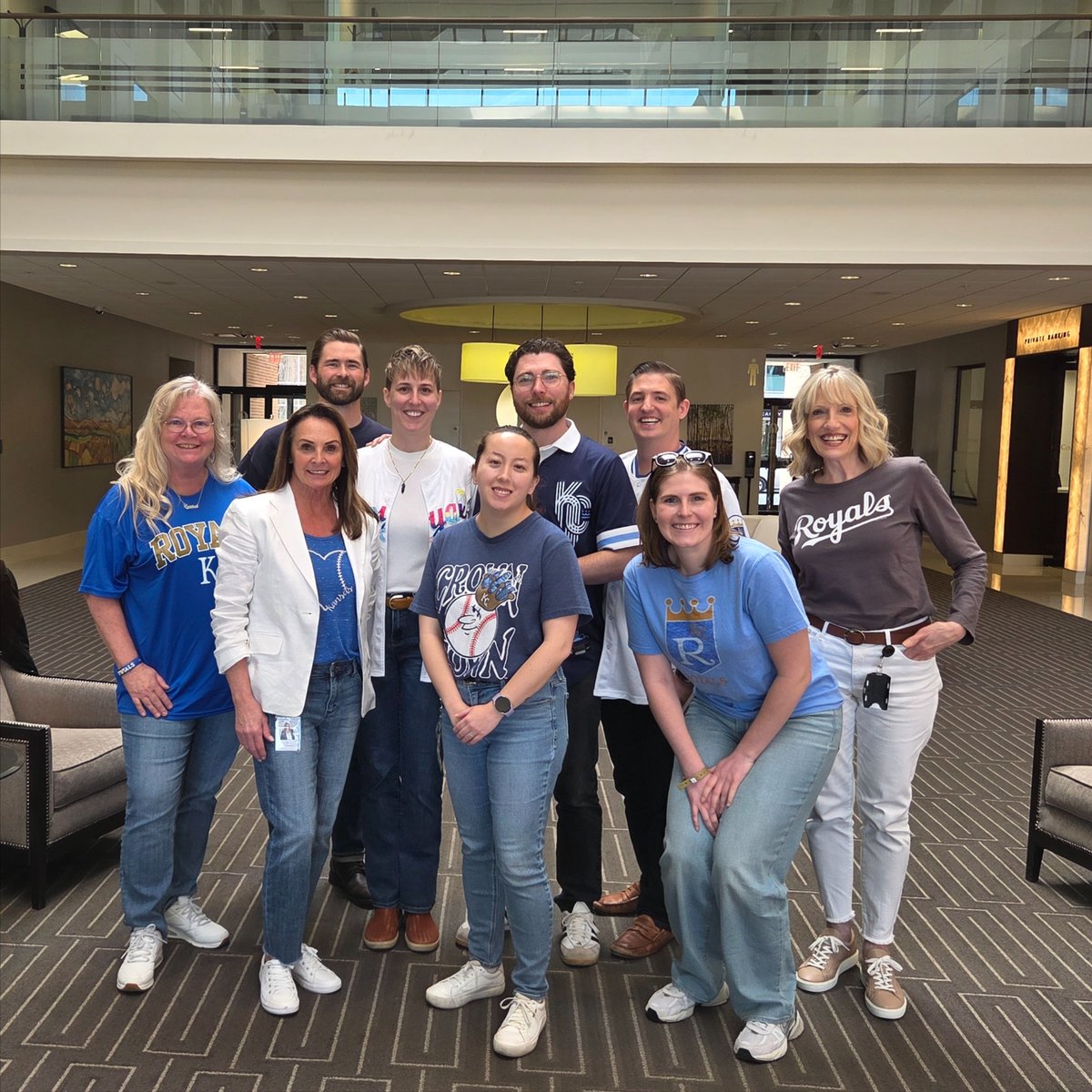 countryclubbank's tweet photo. Fountains Up KC! ⛲ It's Opening Day for the Royals!

Good luck this season! ⚾ https://t.co/ha5fks11EG