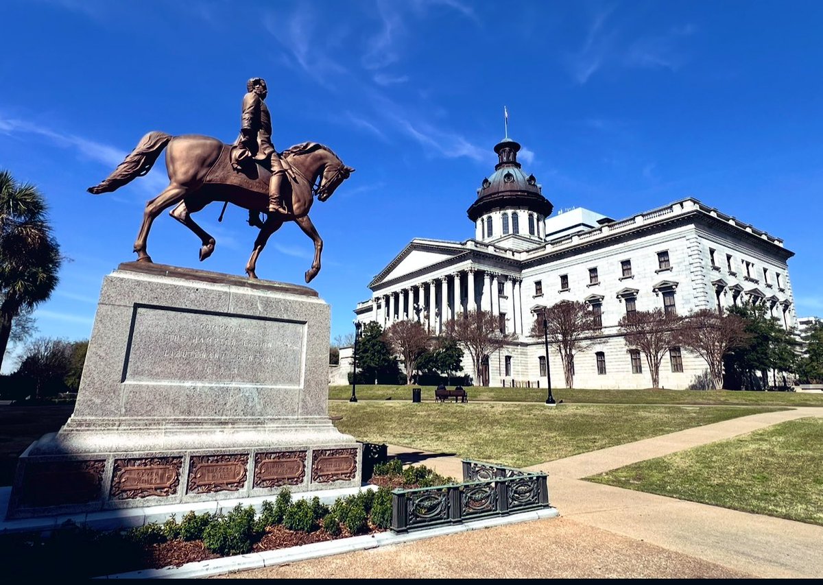 Rusty Cage Gray tweet media