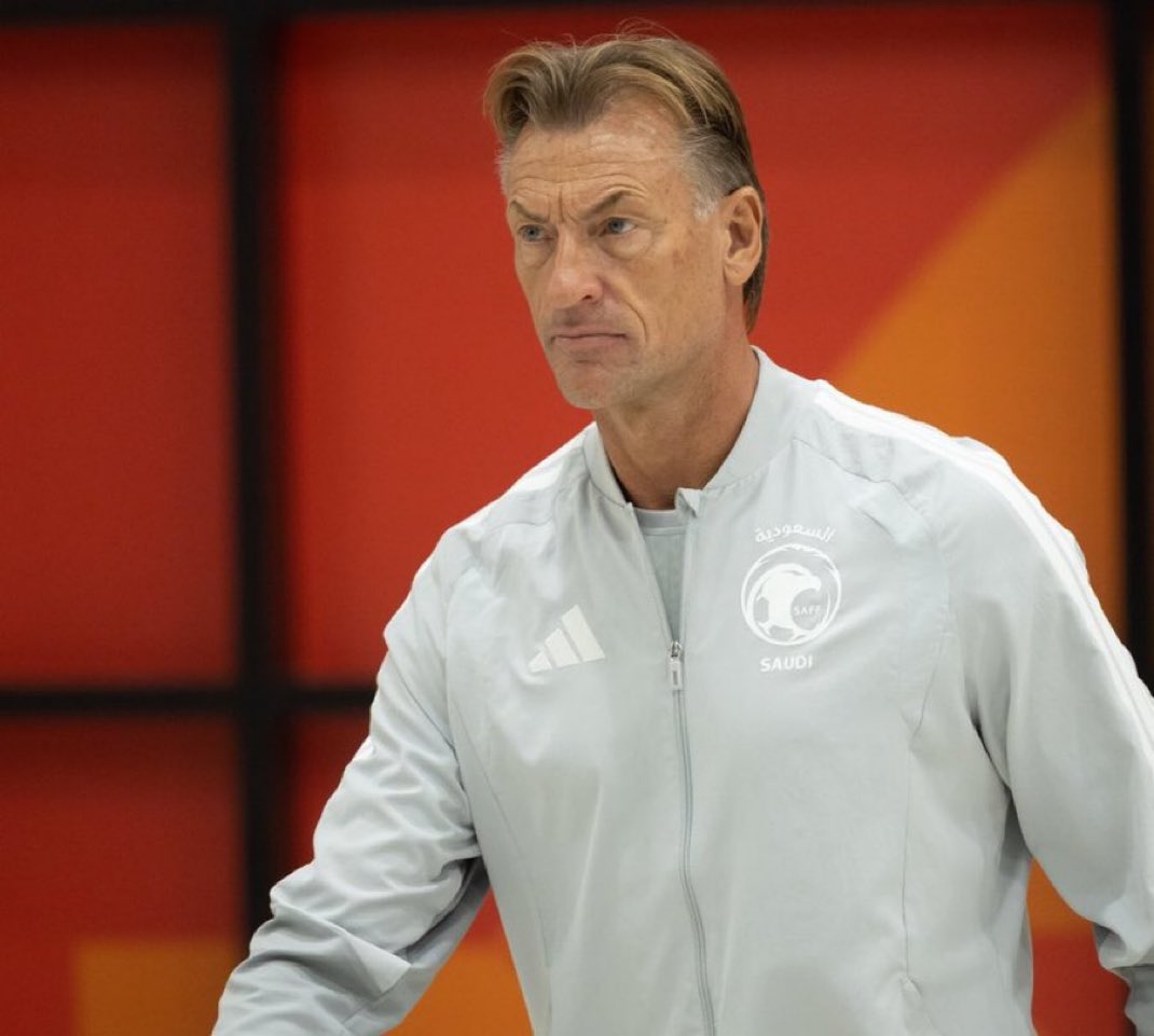 نايف tweet media