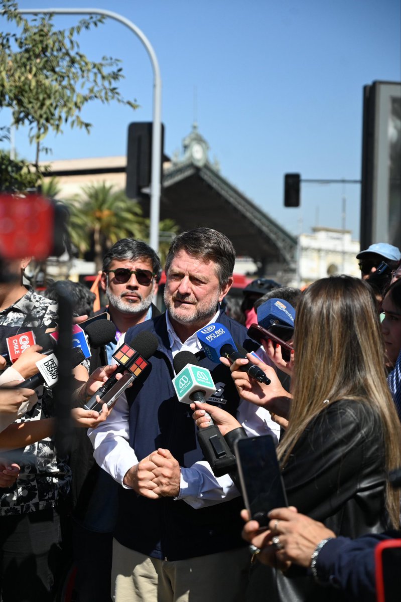 Claudio Orrego L. tweet media