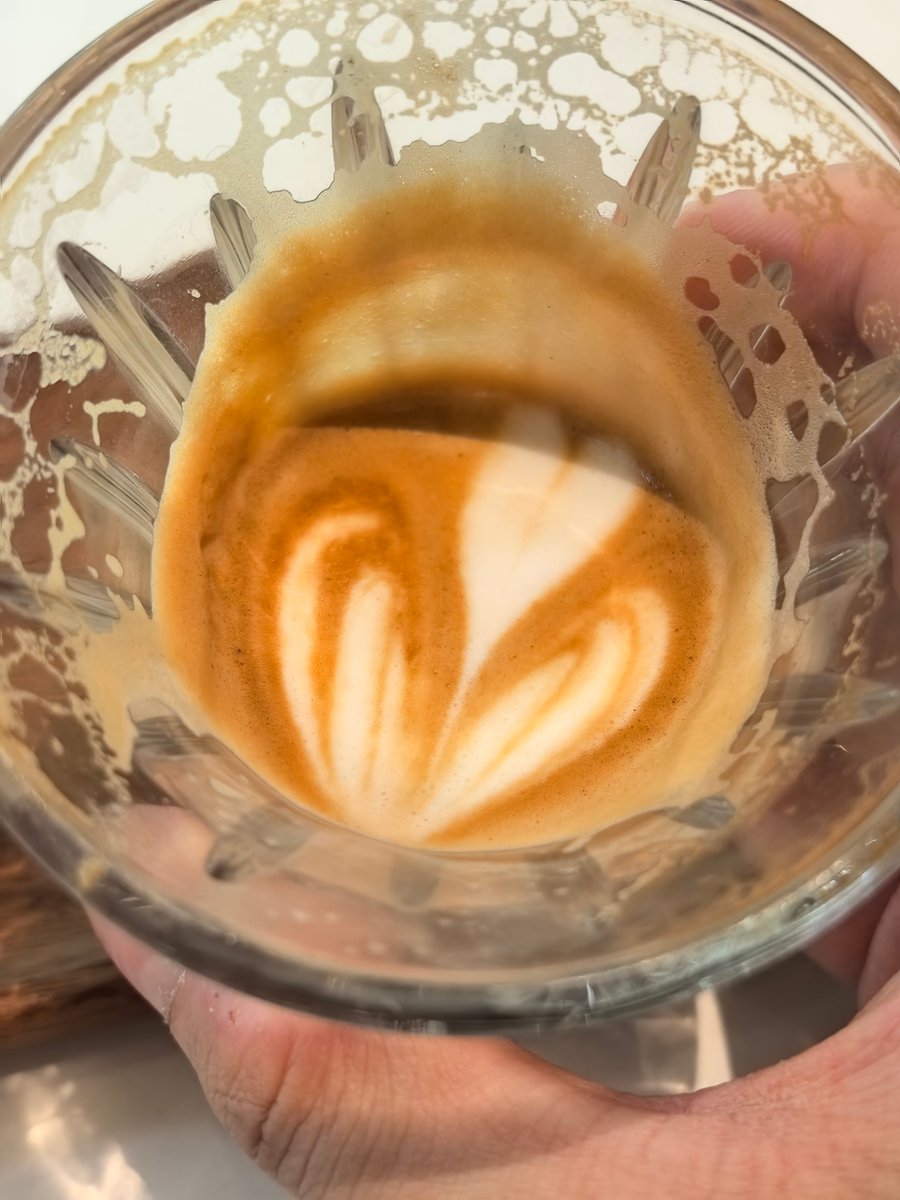 amber smith tweet media