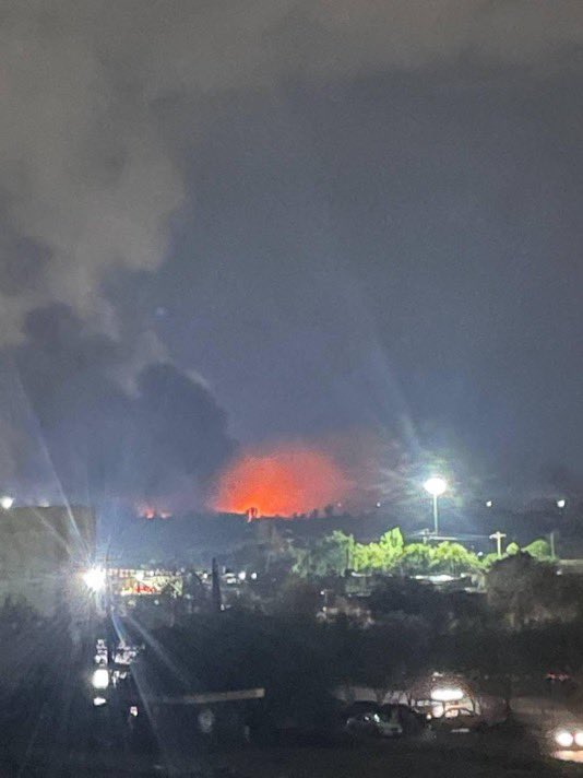 عاجل: قصف عنيف يستهدف الأحواز ويطال قاعدة "92 مدرعات"