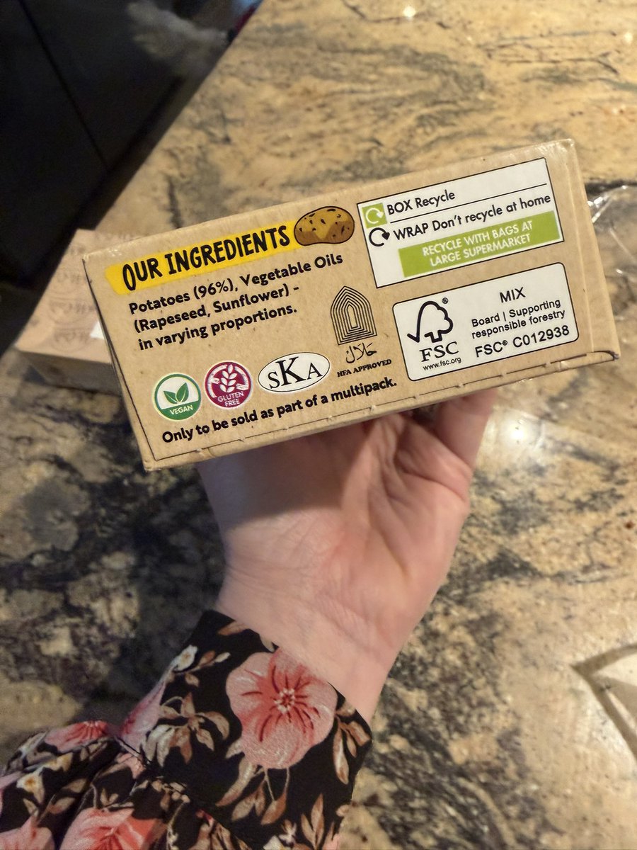 Lauren The Insider tweet media