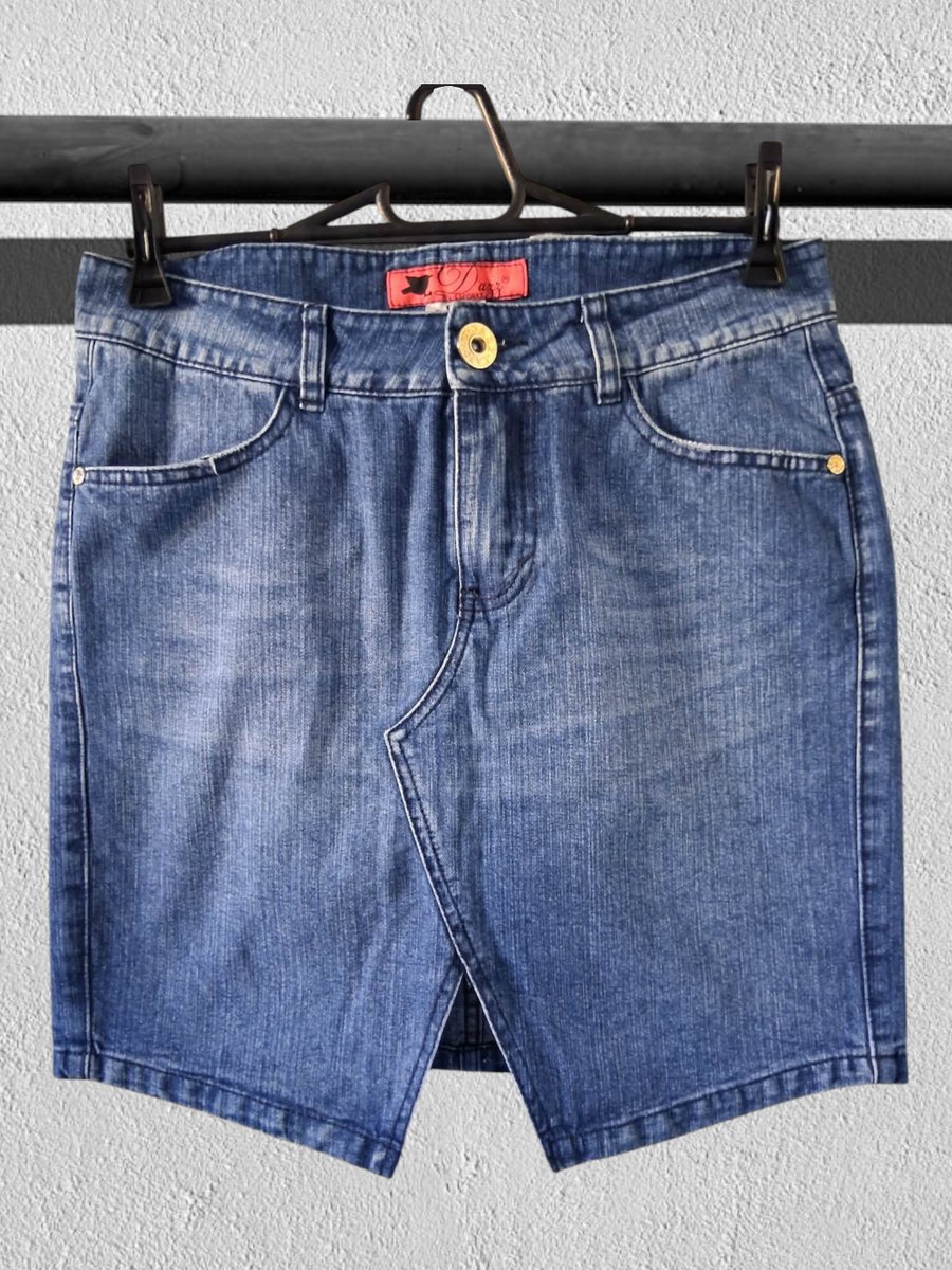 DCStoreDani1's tweet photo. Saia jeans curta aberta na frente, La Foret, Núm. 40
https://t.co/dl0ereoyEy https://t.co/XQ18aMlkGn