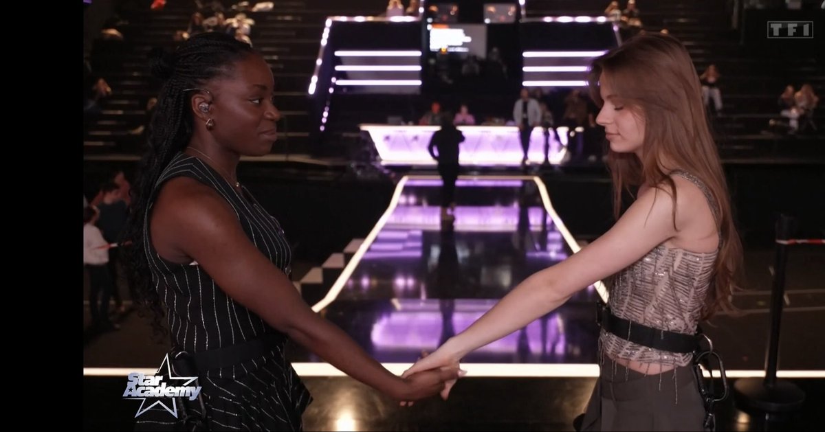 Samira 🪐 tweet media