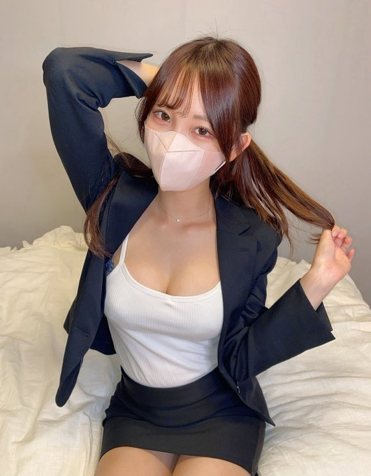 房仲-妮娜 tweet media