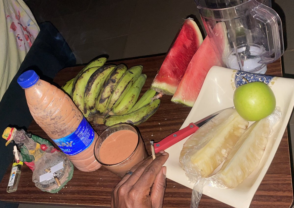 a meek thug tweet media