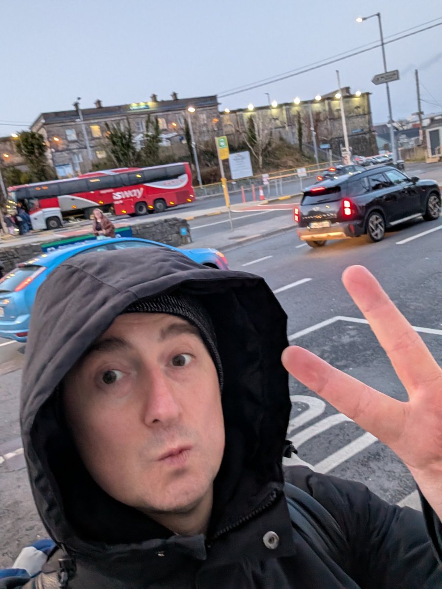 Peter Macansky tweet media