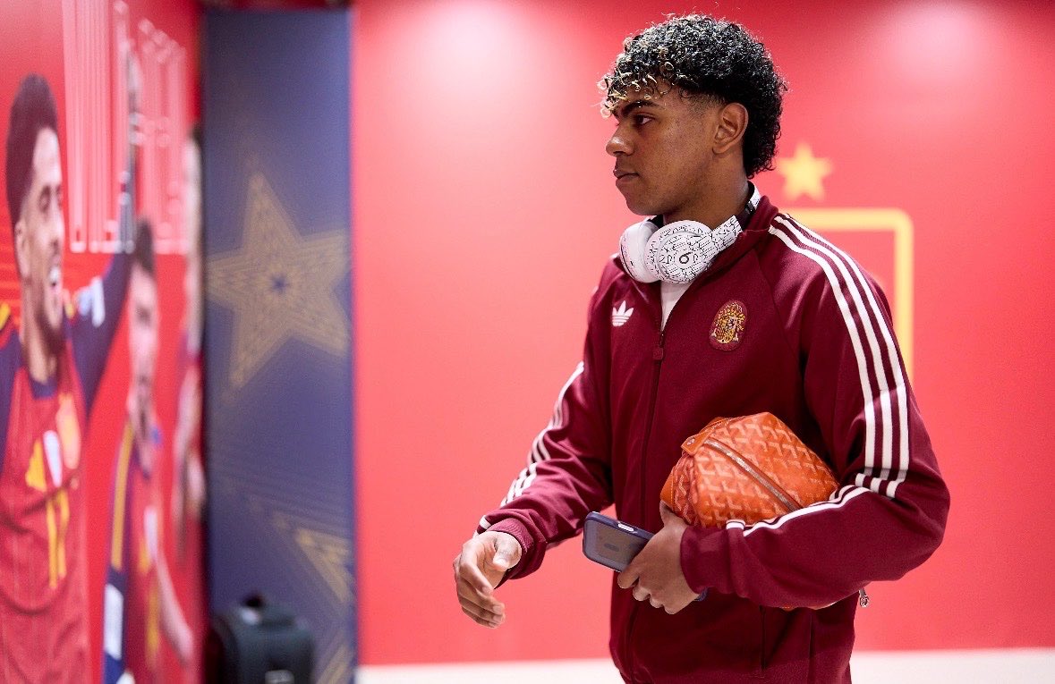 The Touchline | 𝐓 tweet media