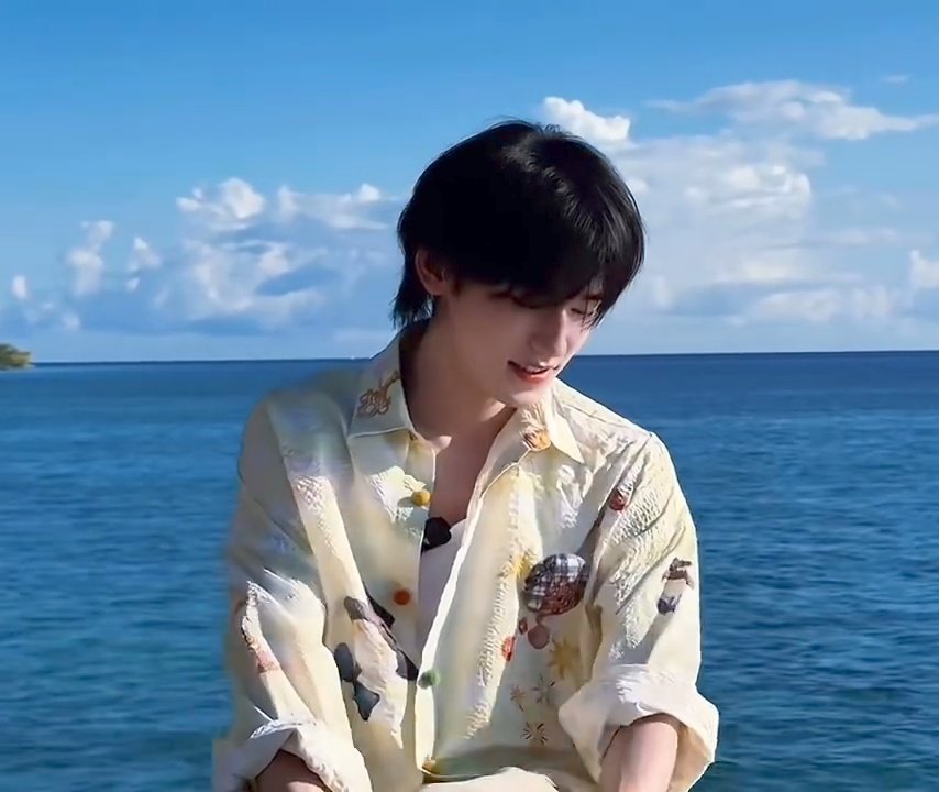 晚吟☽ ᯓᡣ𐭩นักวิเคราะห์ความรัก♡🏀🎹 tweet media