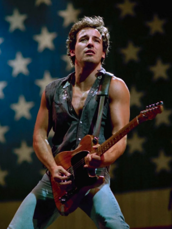 Kinoshitagroup's tweet photo. I am selling 2 verified tickets for San Francisco SPRINGSTEEN  https://t.co/CXrwW1gtqu https://t.co/jE7RcMSnKH