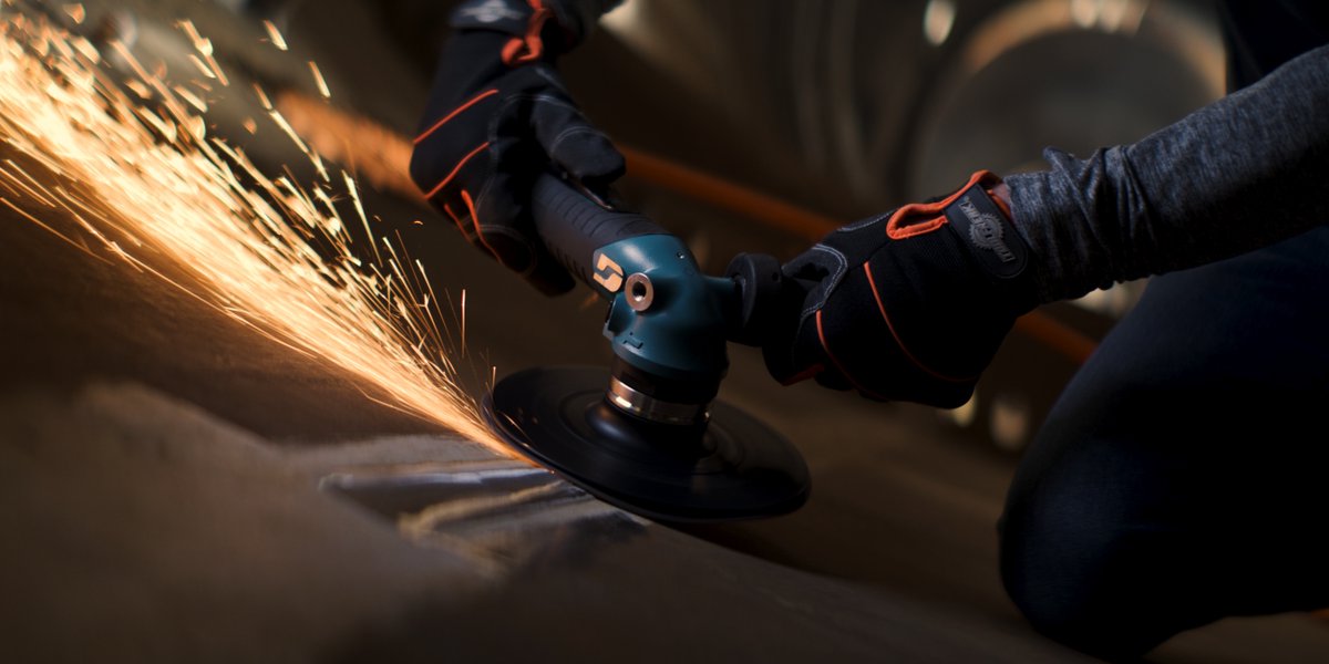 Compact power, cleaner results.

The Compact Rebel Disc Sanders allow for aggressive sanding performance to keep your workspace clear and efficient.

Small footprint. Big capability.

#Dynabrade #CompactRebel #ActRebel