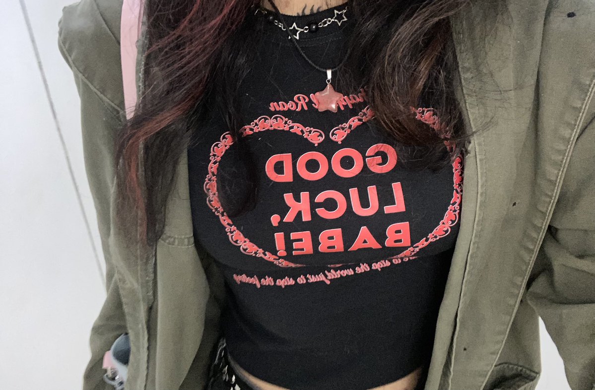 lola ✭ viu a chappell tweet media