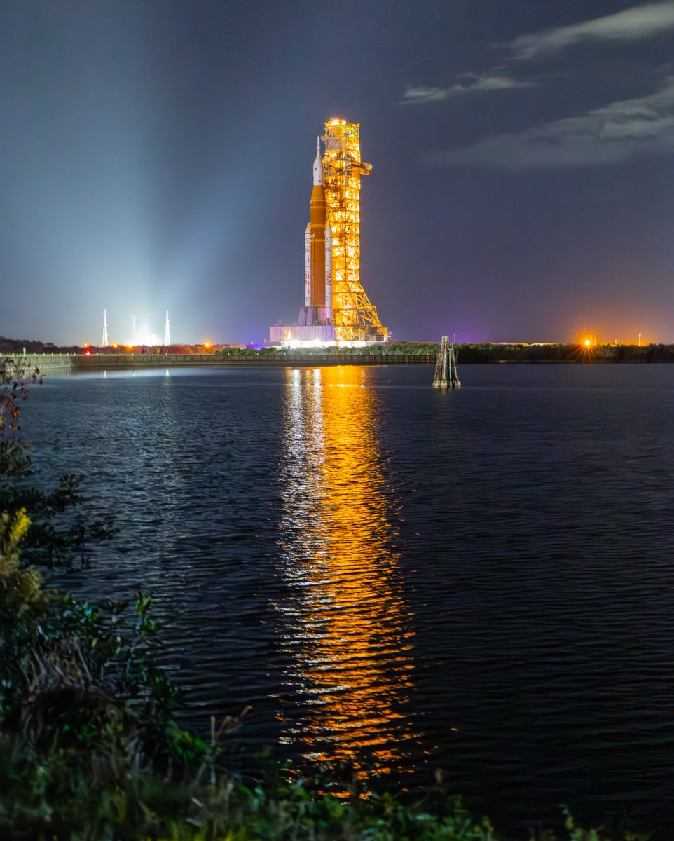 Andrew McCarthy tweet media