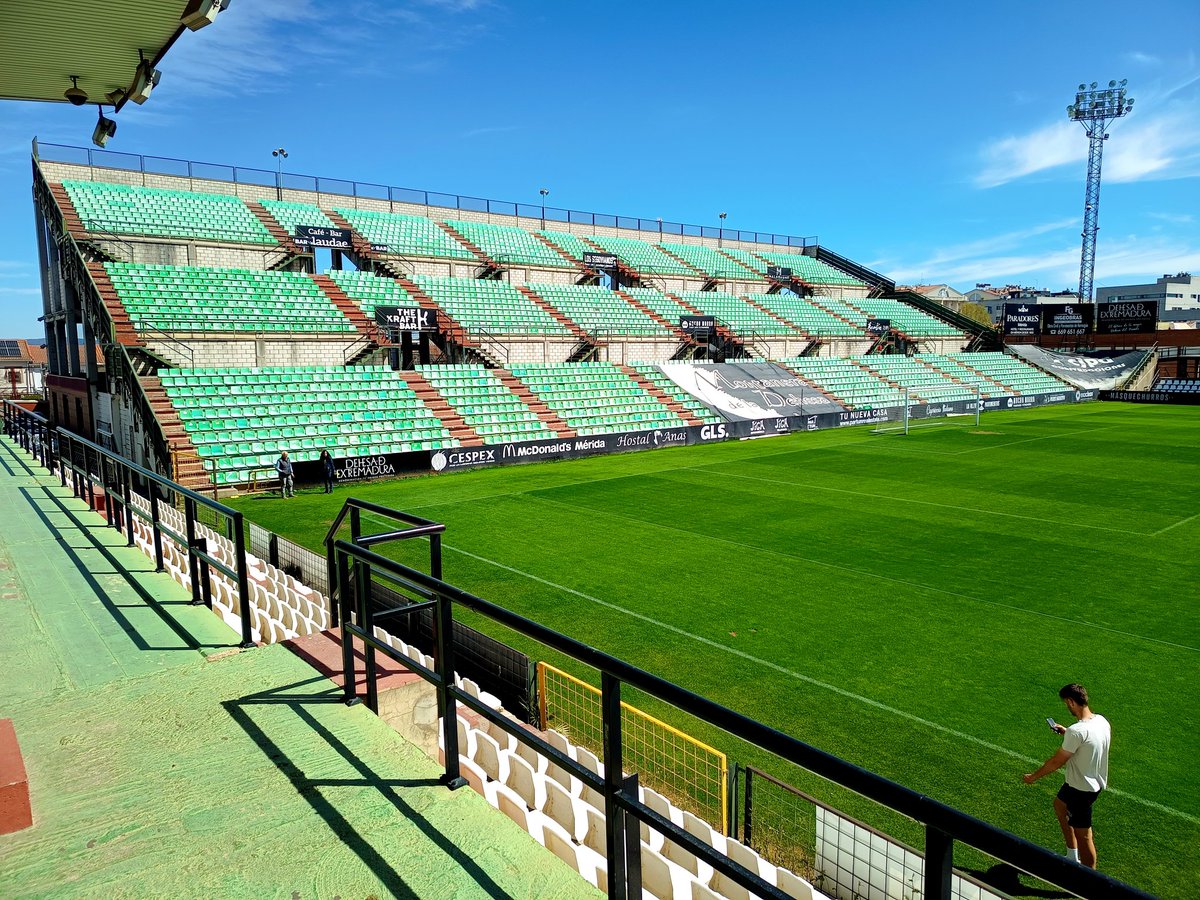 José Antonio Reina tweet media