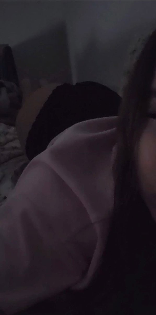 itzmayva's tweet photo. vous faites quoi ce soir ?🥺 https://t.co/CUj1vcdnEC