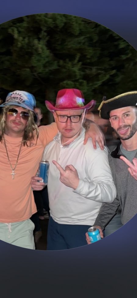 Terry “Too Turnt” Richards tweet media