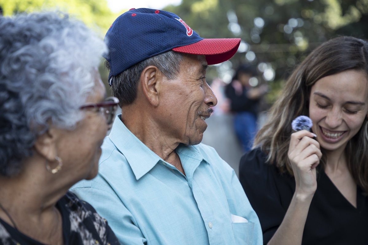 Cam Martínez tweet media